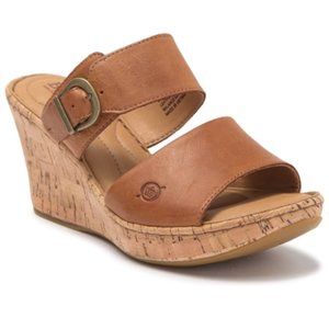 BORN Sea Leather Wedge Sandal in Tan, size 8